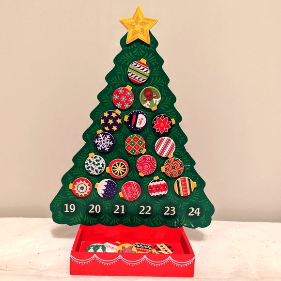 Melissa and Doug Advent Calendar Tree - Picture 2 of 3